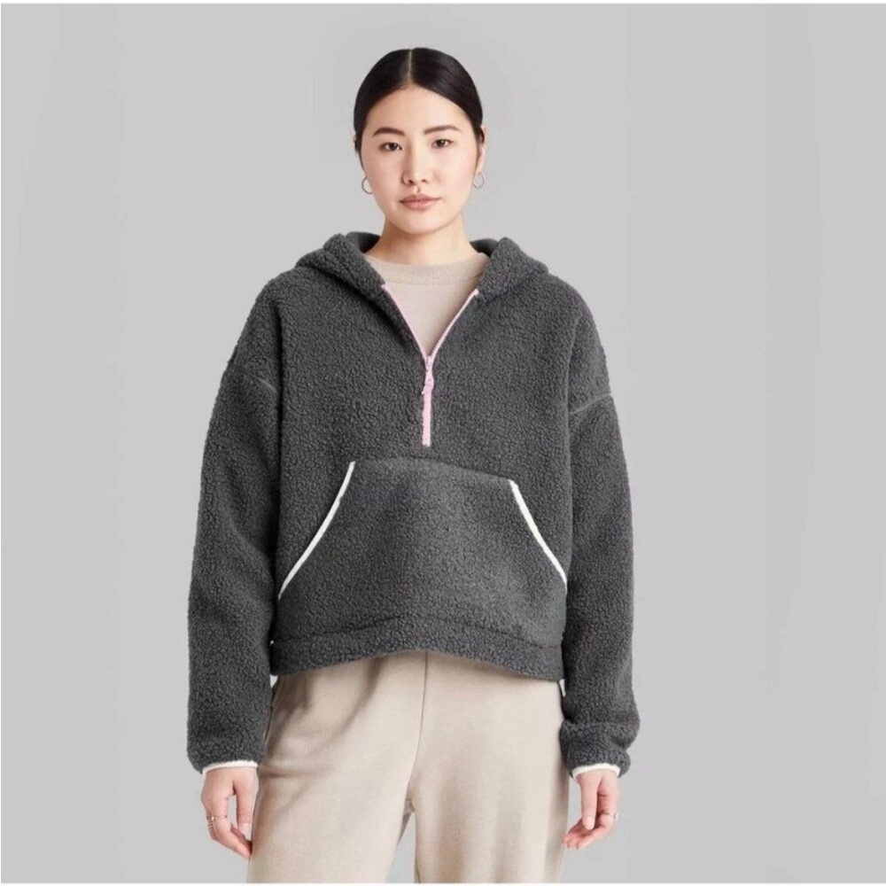 Wild Fable Women’s Sherpa Half Zip Cropped Hooded Sweatshirt